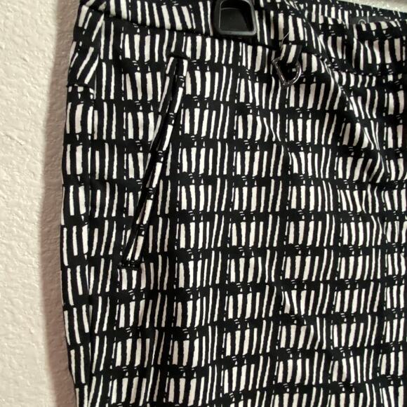 Andrianna Papell pants size 10 black with white zipper - Picture 2 of 10